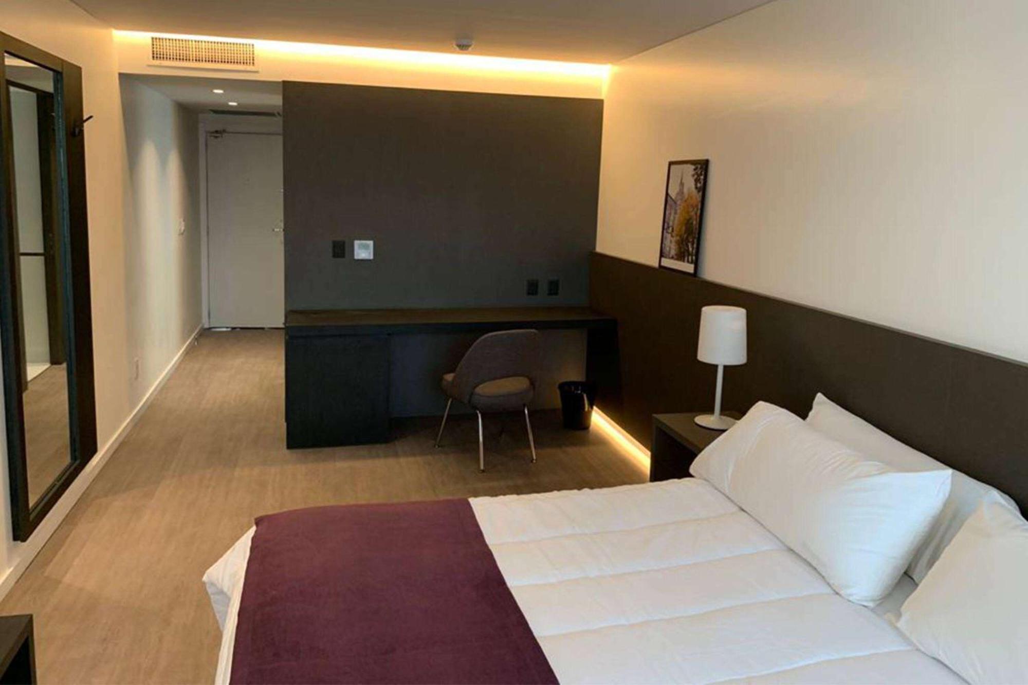 Dazzler By Wyndham La Plata Hotel Exterior photo