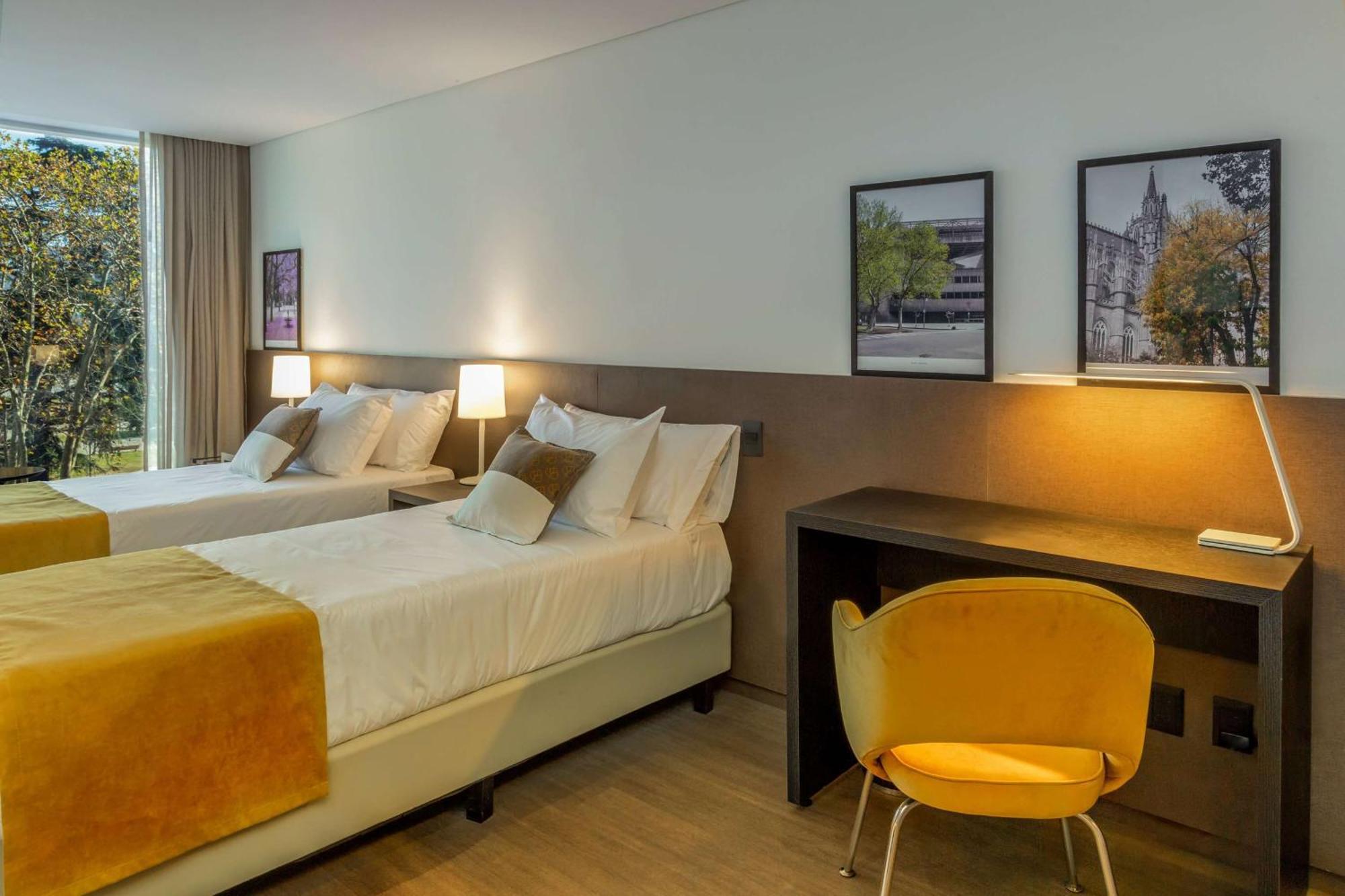 Dazzler By Wyndham La Plata Hotel Exterior photo